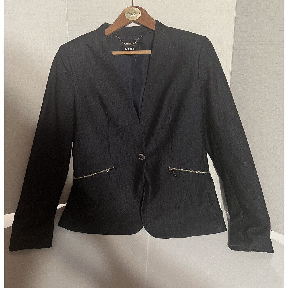 DKNY womens Gray blazer - size 4